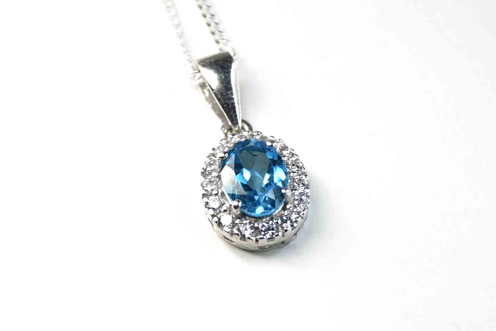 Women Jewelry 18x15mm Oval Blue Cubic Zircon Pendant 